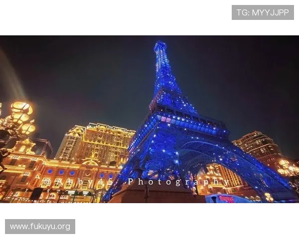 澳门巴黎人购物中心的夜间购物体验与夜市特色介绍